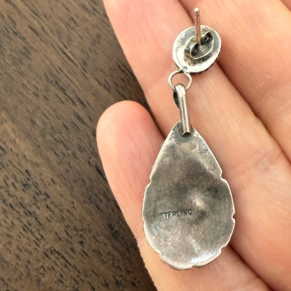 Navajo Arizona natural turquoise solid sterling silver large drop earrings - Picture 4 of 5